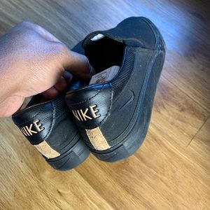 Nike Court Legacy Slip On Sneakers Mens Black Canvas Cork Shoes DJ1971-001